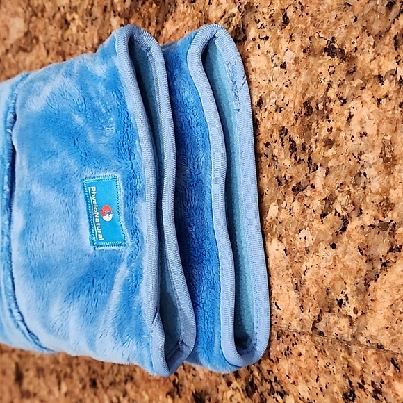 PhysioNatural Microwave Therapy Mittens - Picture 5 of 7